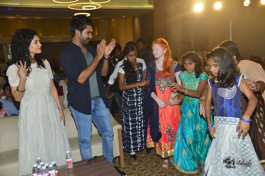 Neevevaro-Movie-Press-Meet-Photos